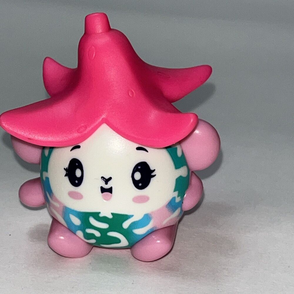 McDonalds Plastic  Pikmi Pops Snowy The Bear Figure 2020 Mouse